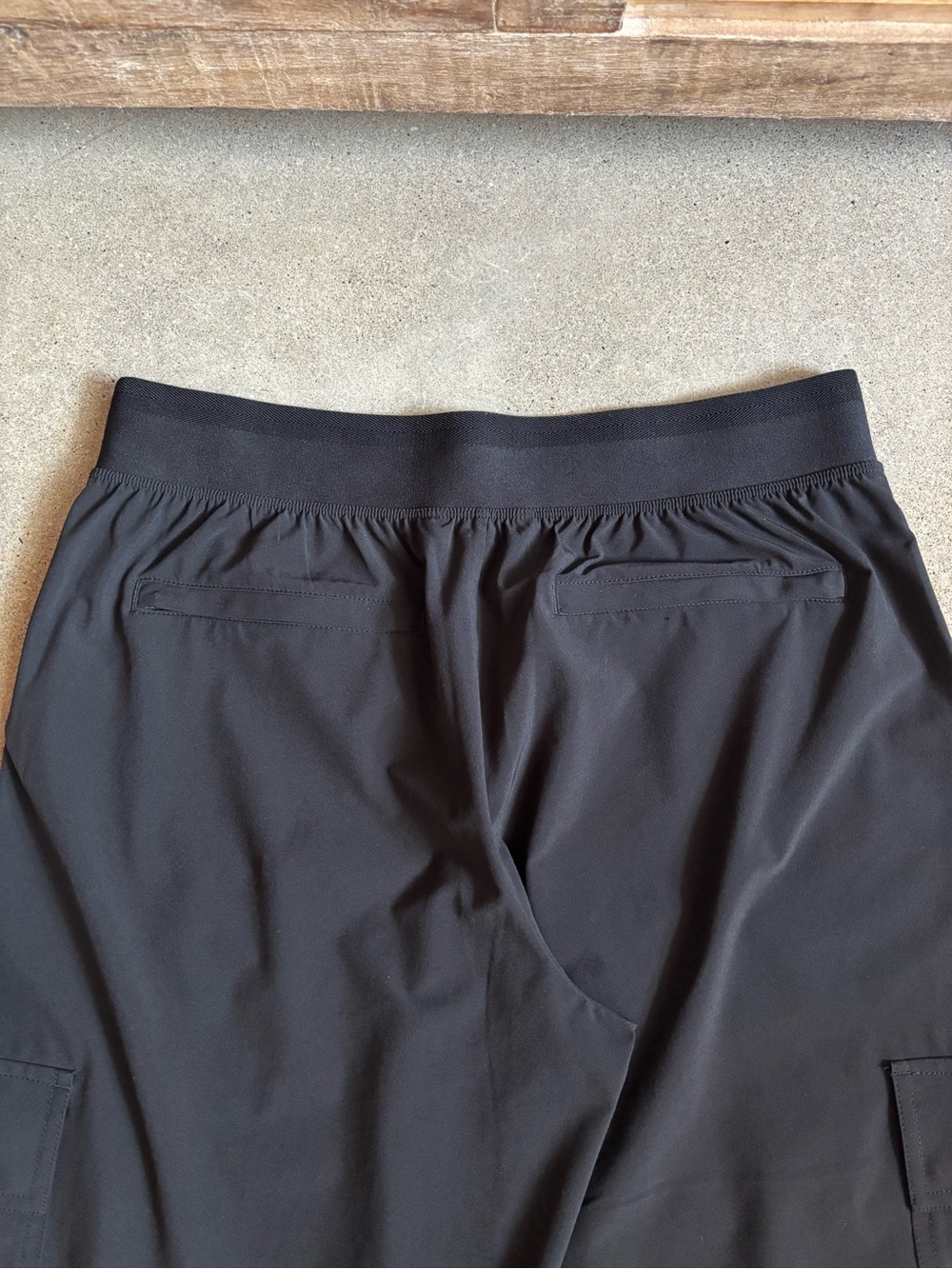 Athleta “Brooklyn” lightweight wide leg pants, black, Sz P8 - Picture 4 of 5